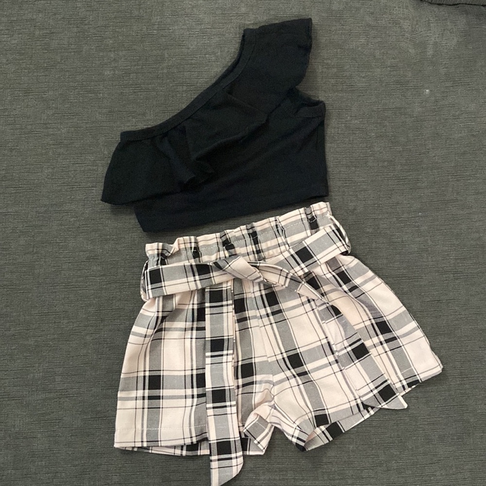 Matching set - Picture 2 of 4